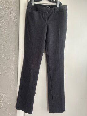 Express Straight Leg Dress Pants in Charcoal Gray